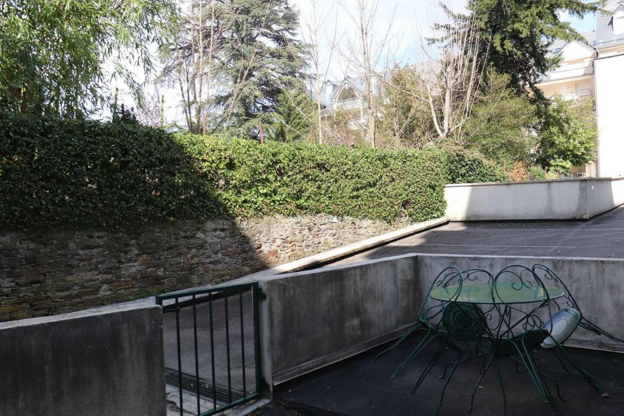 Le Nid De Barrier Leilighet Bagnères-de-Luchon Eksteriør bilde